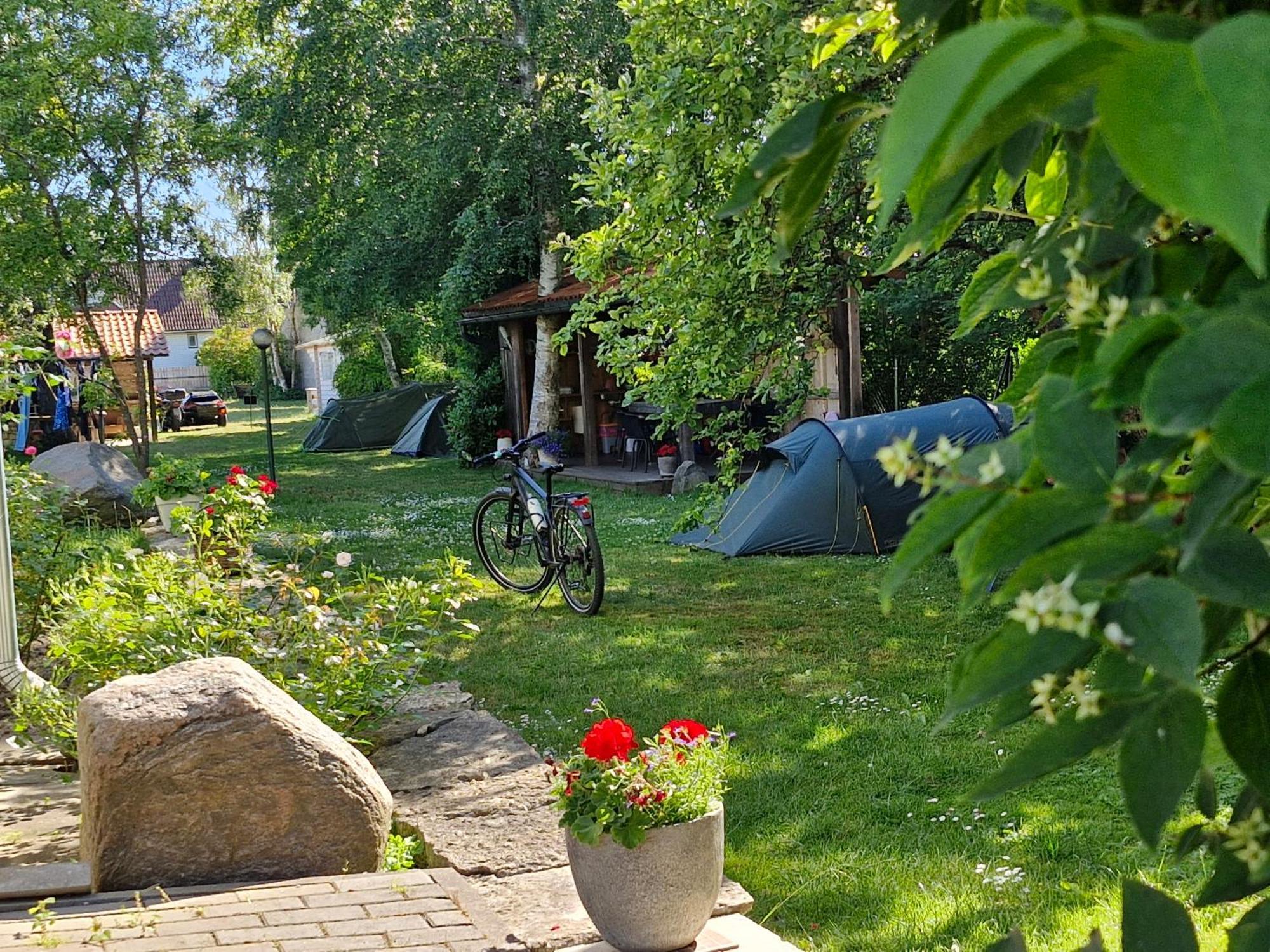 Piibelehe Guest Accommodation Kuressaare Kültér fotó